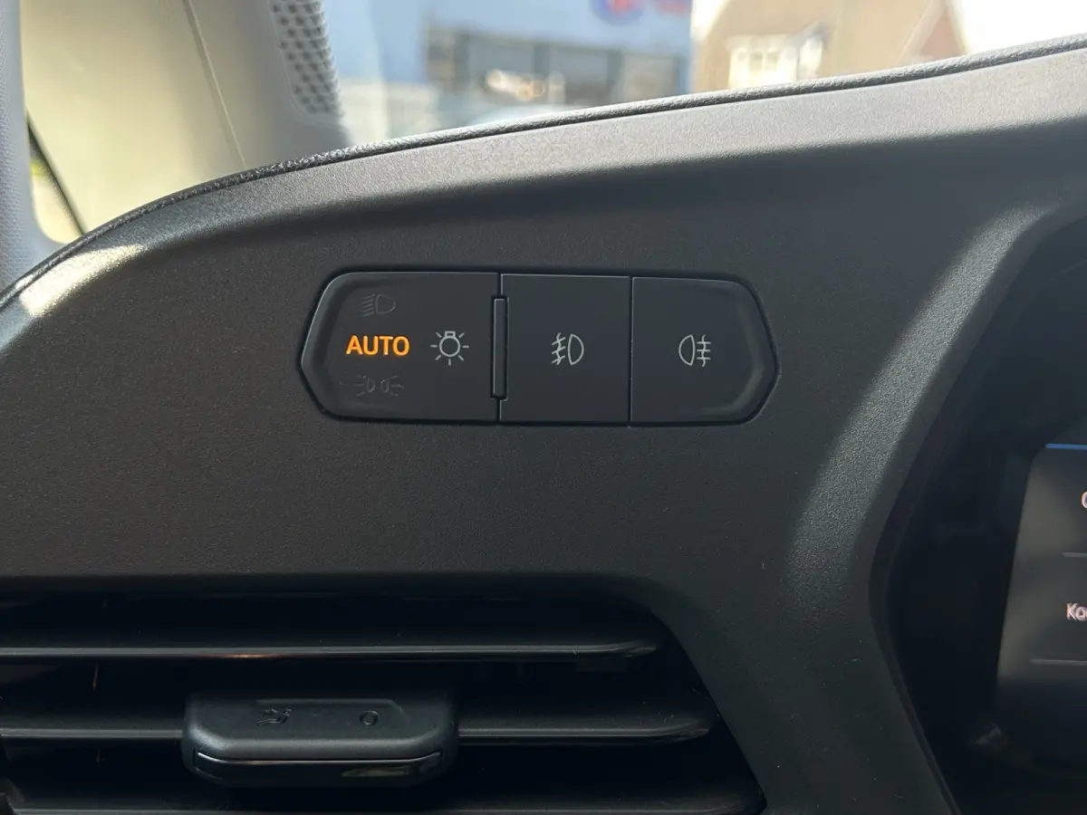 2.0 EcoBlue L2 Trend | BPM Vrij! | Trekhaak! | Nieuw Model! | Cruise Control | Navi | Bluetooth |