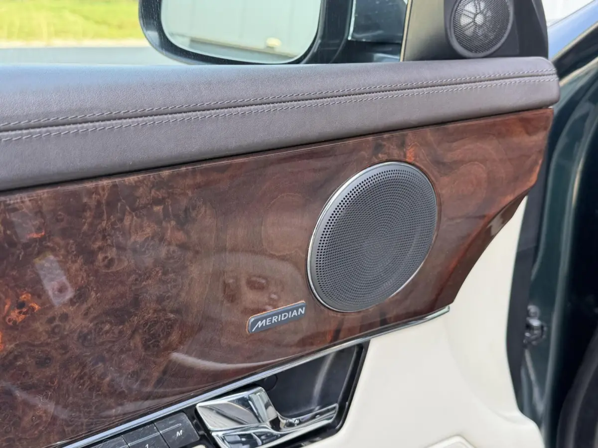 3.0 V6 SC AWD Portfolio | Pano | British Racing Green
