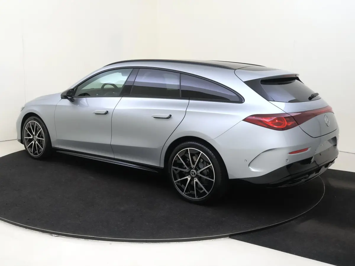 250+ Business Solution AMG 85 kWh /  Premium Package / Superscreen / Memory-Stoelen / Night-Pakket / Winterpakket /