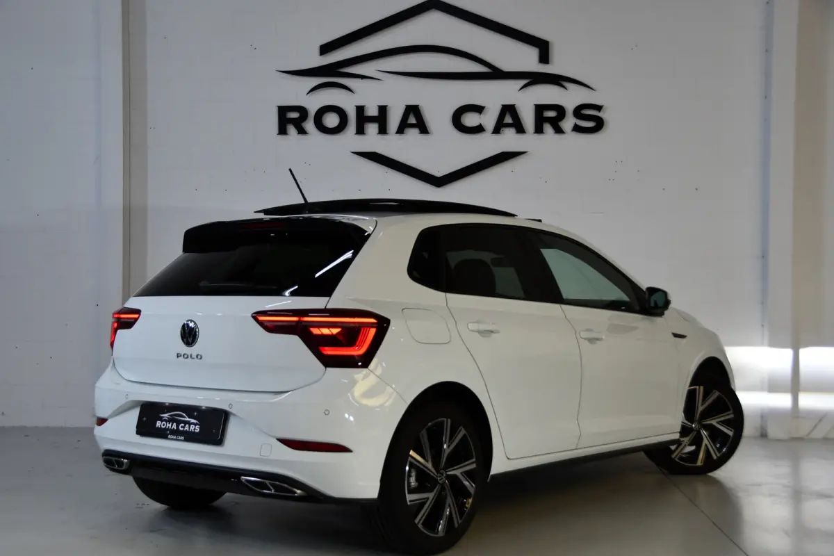 1.0 TSI R-Line, Pano, Camera, Frontassist