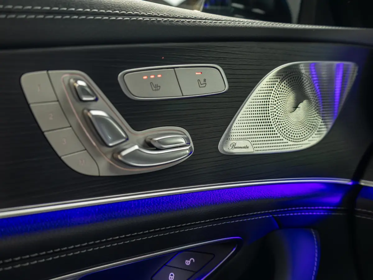 AMG 43 4MATIC+ Panorama dak
