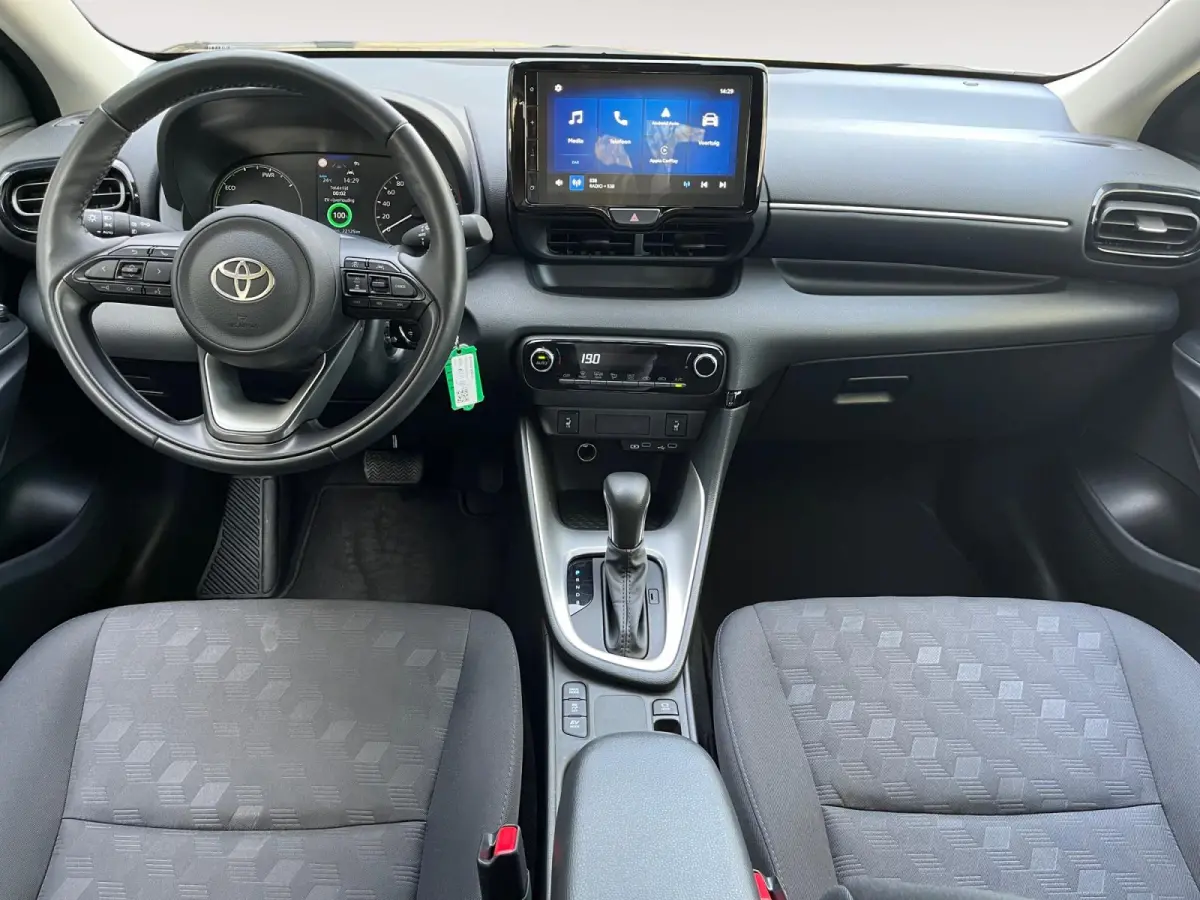 1.5 Hybrid 115 Active | Apple Carplay | Android Auto | Parkeercamera | Parkeersensoren | Stoelverwarming