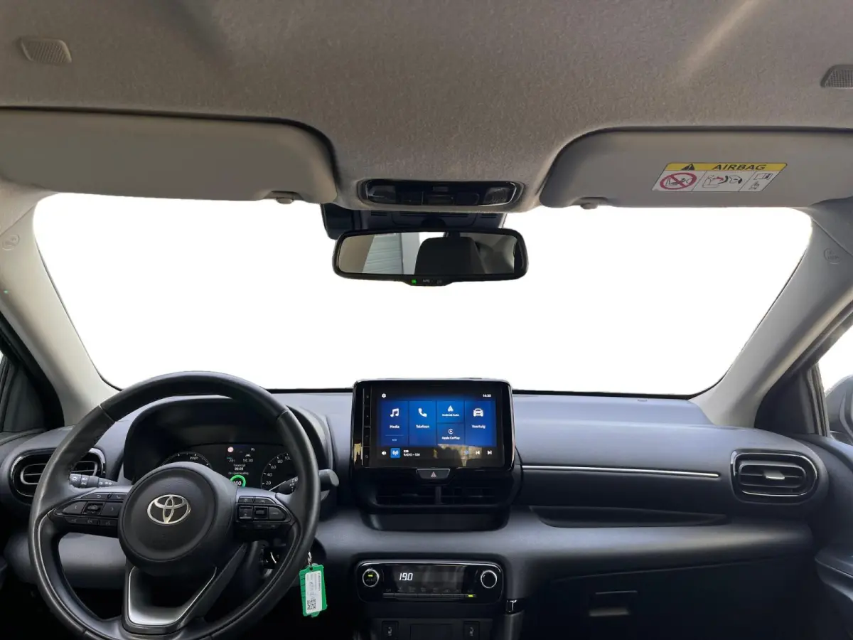 1.5 Hybrid 115 Active | Apple Carplay | Android Auto | Parkeercamera | Parkeersensoren | Stoelverwarming