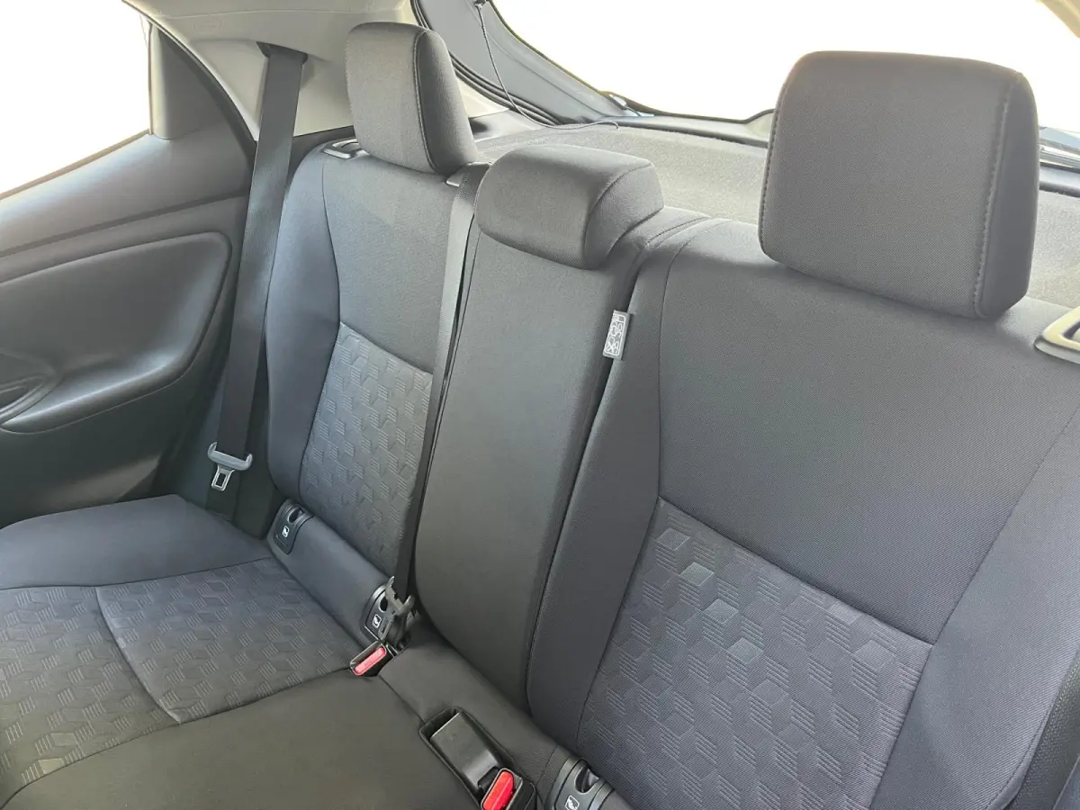 1.5 Hybrid 115 Active | Apple Carplay | Android Auto | Parkeercamera | Parkeersensoren | Stoelverwarming