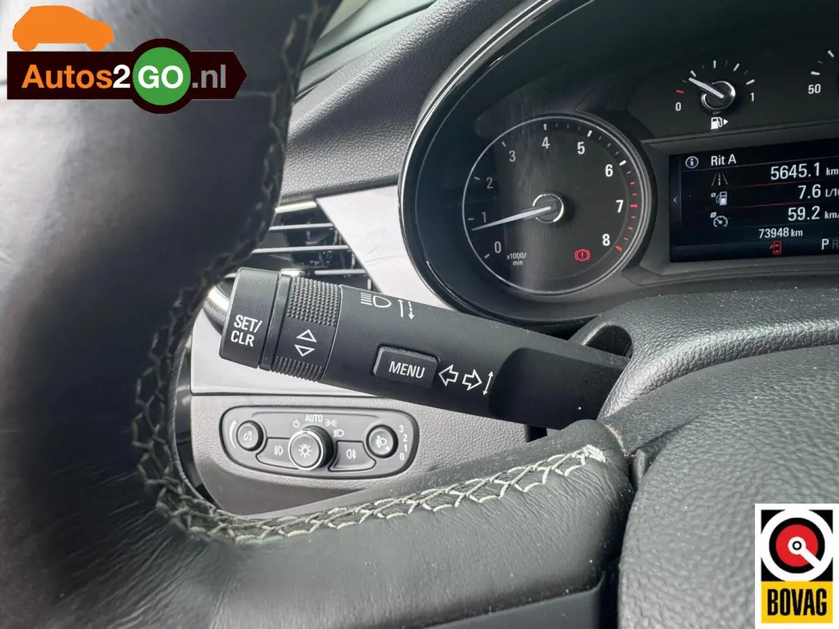 1.4 Turbo Online Edition I Cruise Controle I Navi I Parkeersensoren I AppleCarplay Android auto I verw. stoelen en stuur I trekhaak I rijklaar I