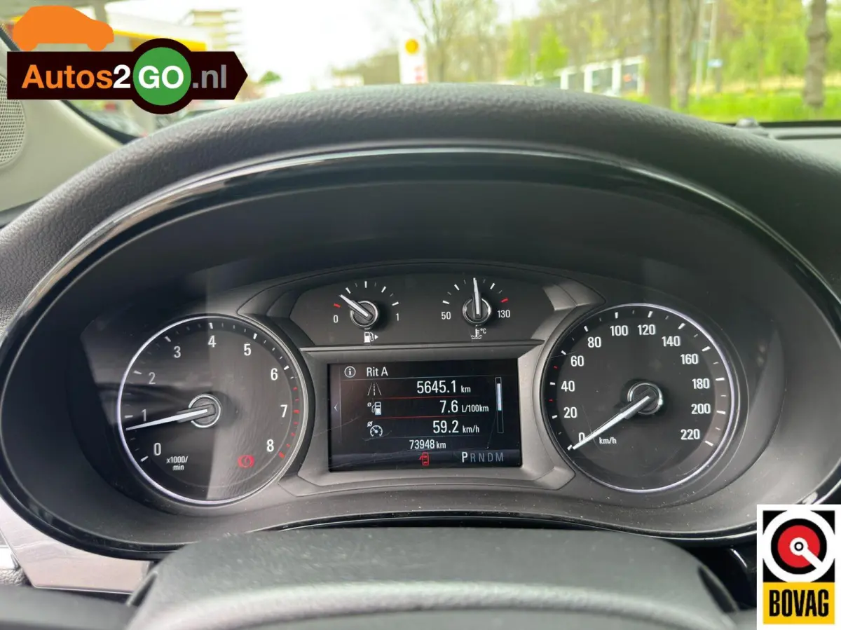 1.4 Turbo Online Edition I Cruise Controle I Navi I Parkeersensoren I AppleCarplay Android auto I verw. stoelen en stuur I trekhaak I rijklaar I