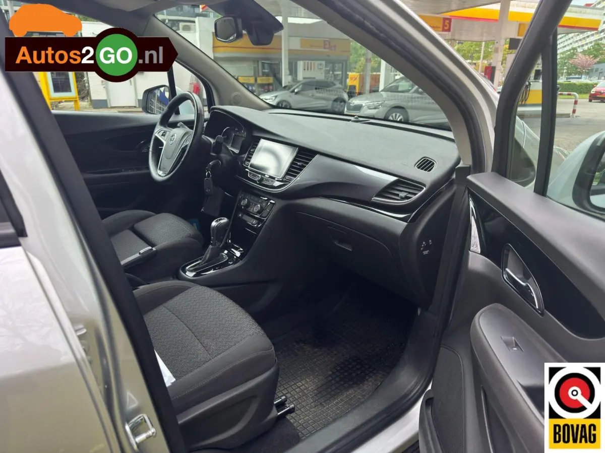 1.4 Turbo Online Edition I Cruise Controle I Navi I Parkeersensoren I AppleCarplay Android auto I verw. stoelen en stuur I trekhaak I rijklaar I