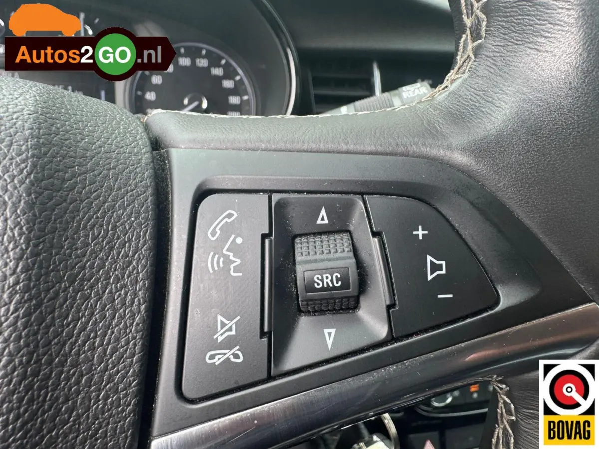 1.4 Turbo Online Edition I Cruise Controle I Navi I Parkeersensoren I AppleCarplay Android auto I verw. stoelen en stuur I trekhaak I rijklaar I
