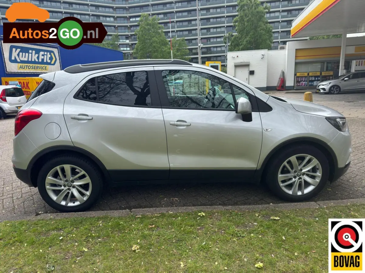 1.4 Turbo Online Edition I Cruise Controle I Navi I Parkeersensoren I AppleCarplay Android auto I verw. stoelen en stuur I trekhaak I rijklaar I