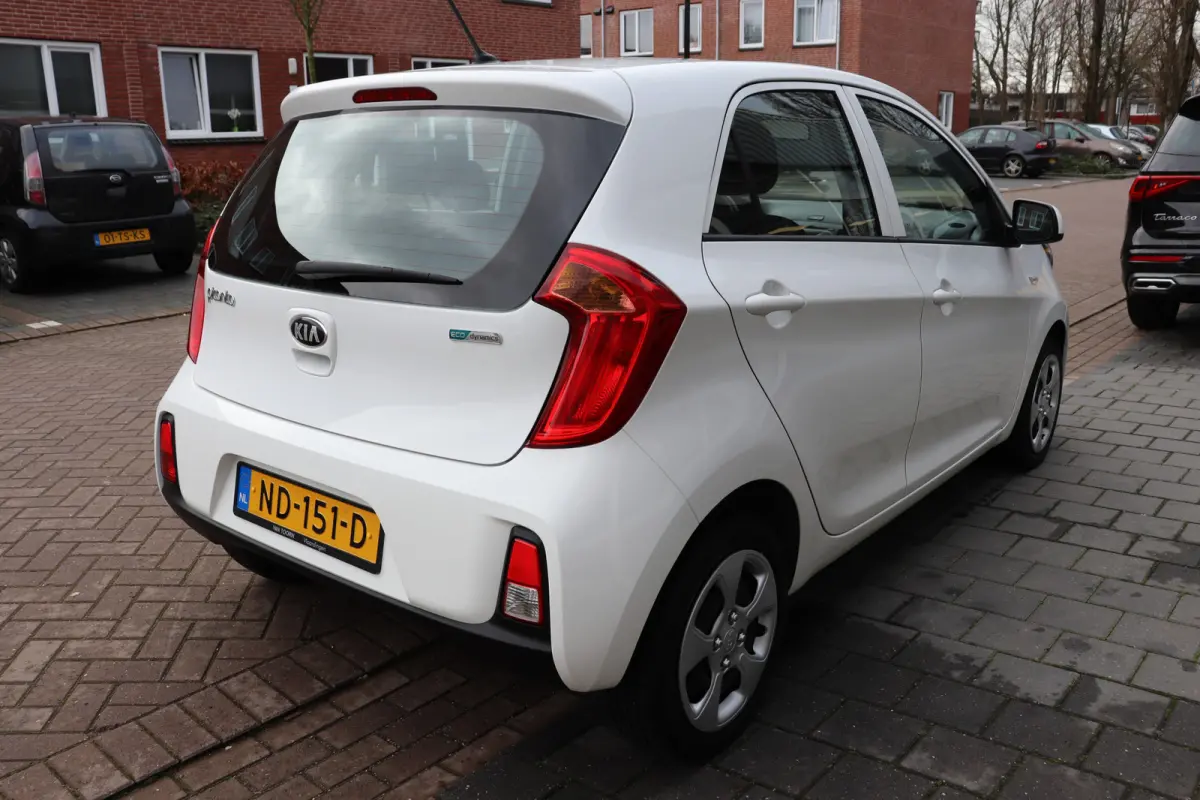 1.0 CVVT Summer Edition. Nette en zuinige auto!