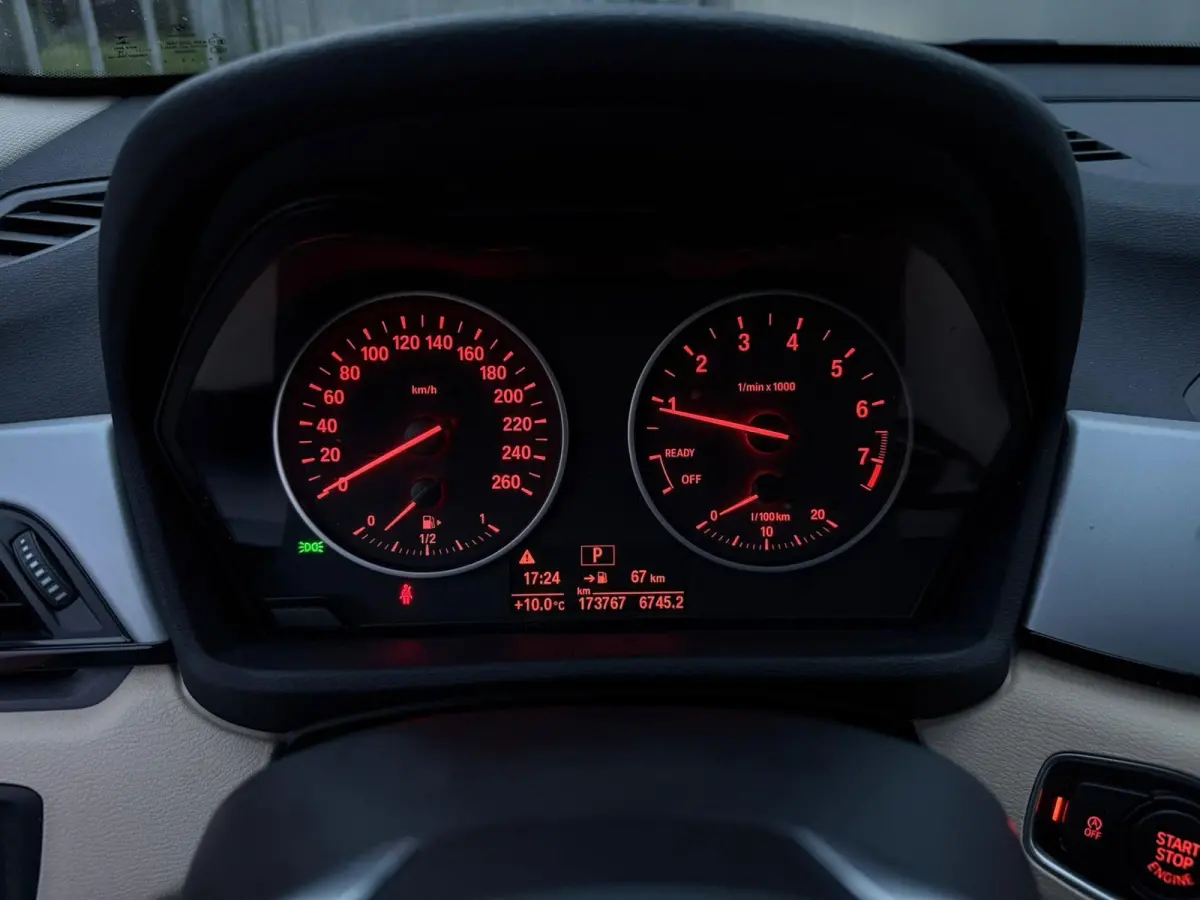 SDrive20i Executive 192PK|Origineel NL|Navi|AUT|Sportstoelen Leder|PANO|Cruise Control|Full Led|SfeerVL|StoelVW|PDC|Isofix