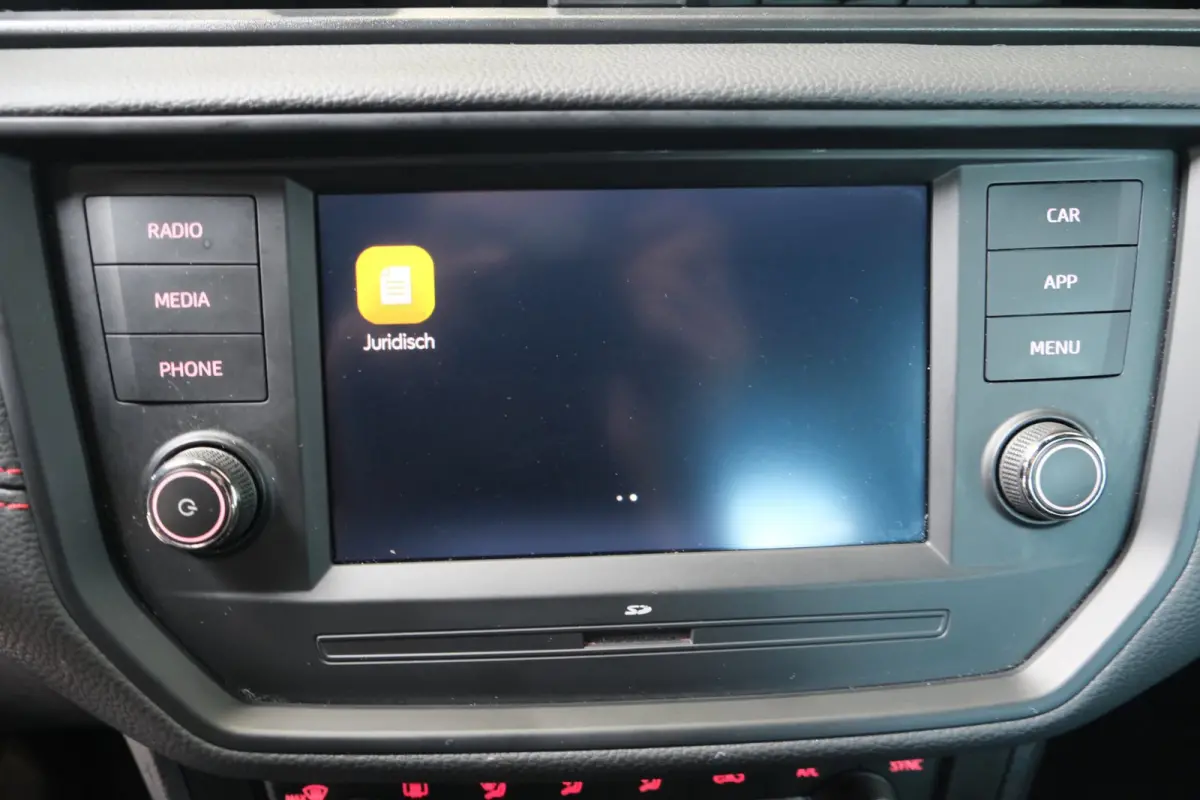 1.0 TSI FR - N.A.P. Airco, Cruise, PDC, Carplay.