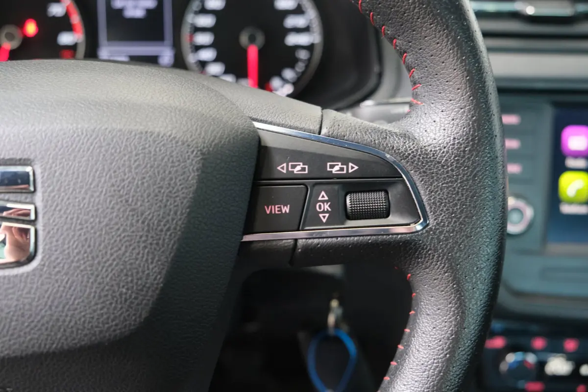 1.0 TSI FR - N.A.P. Airco, Cruise, PDC, Carplay.