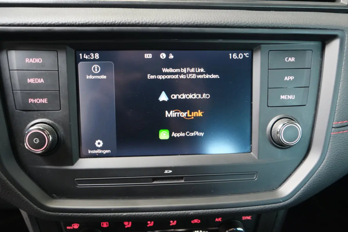 1.0 TSI FR - N.A.P. Airco, Cruise, PDC, Carplay.