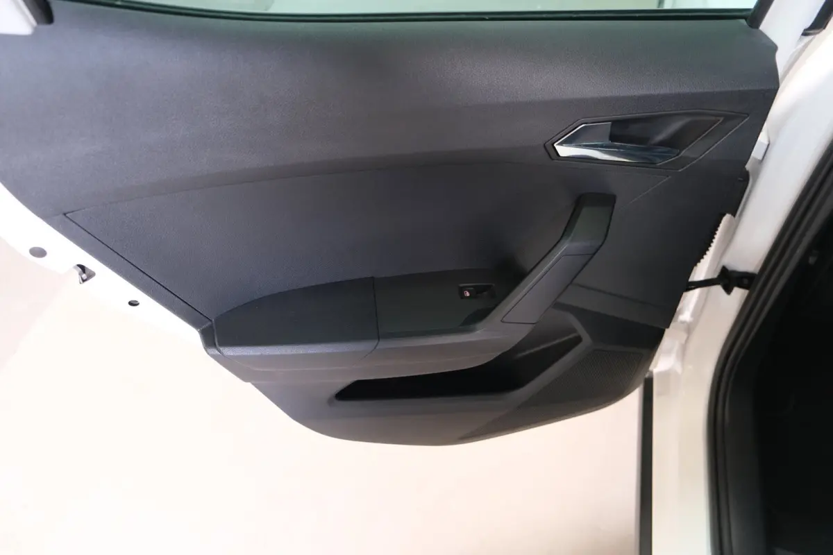 1.0 TSI FR - N.A.P. Airco, Cruise, PDC, Carplay.