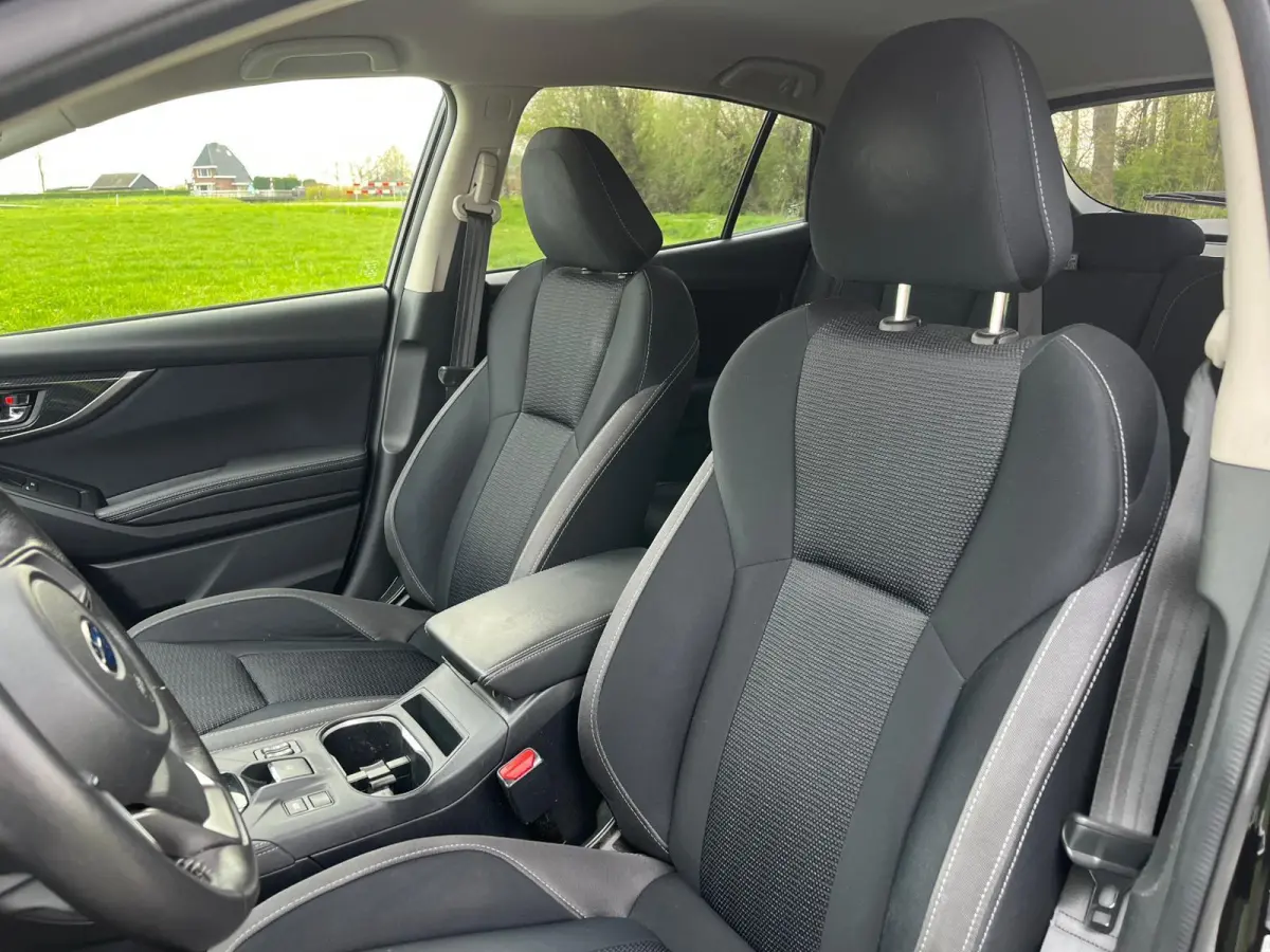 1.6i 4WD Pure