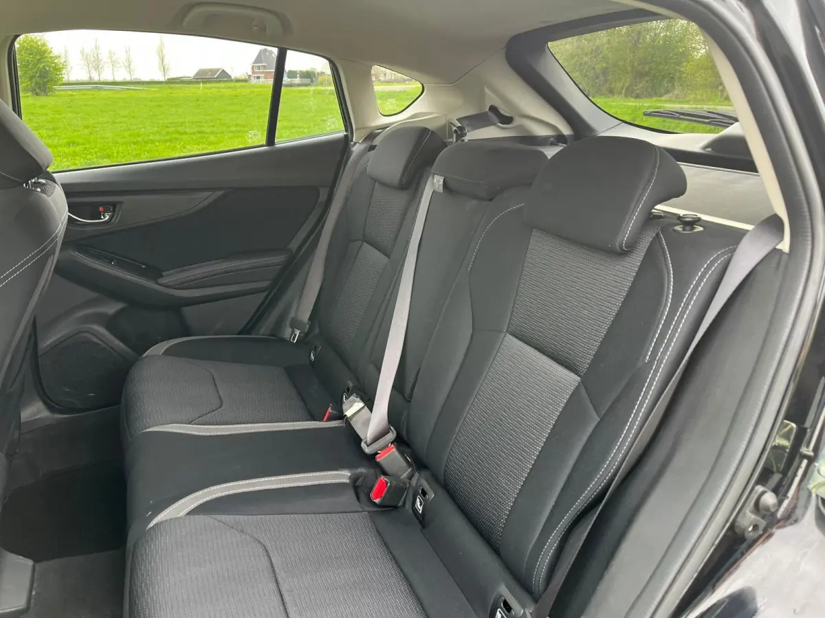 1.6i 4WD Pure