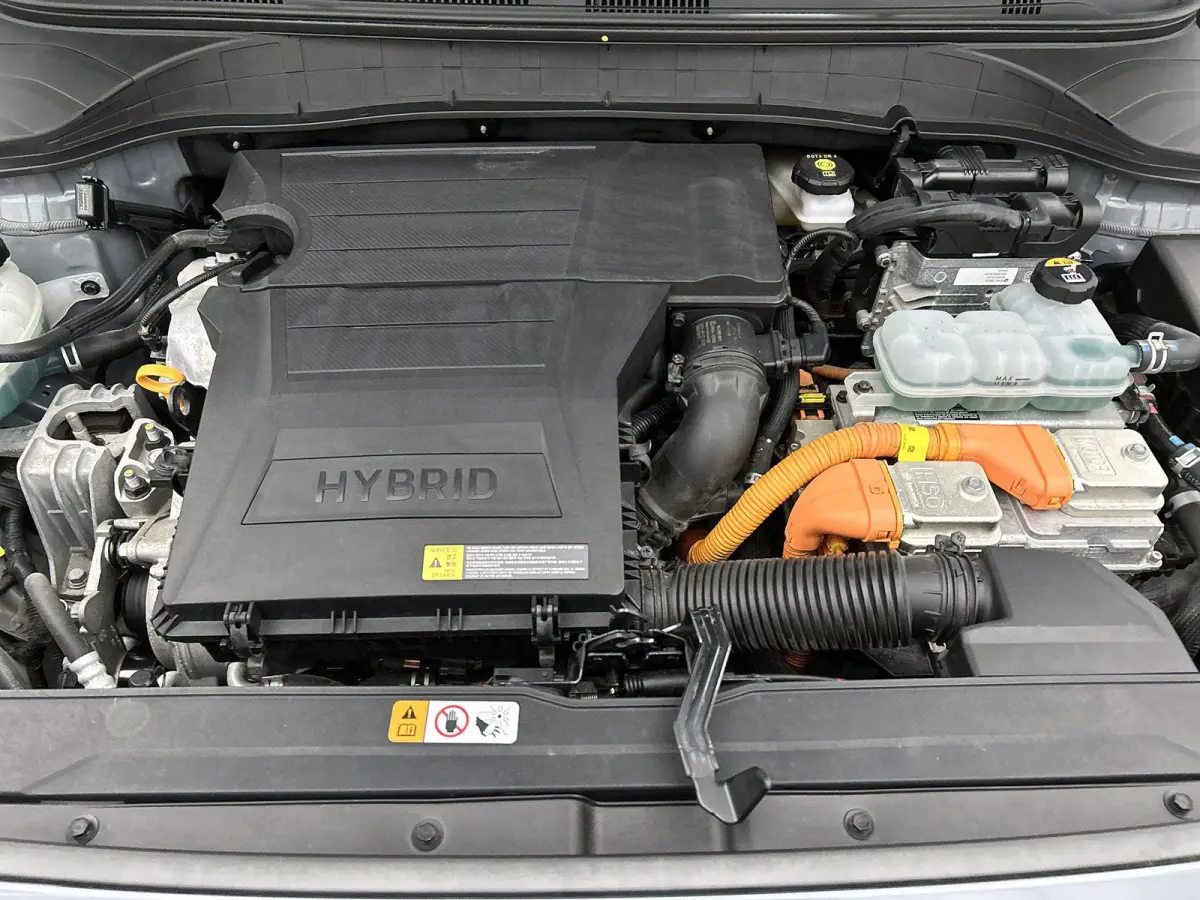 1.6 GDI HEV Premium 105 PK | Automaat | Achteruitrij Camera | Climate Control | Cruise Control | Apple Carplay | Android Auto | Lichtmetalen Velgen |