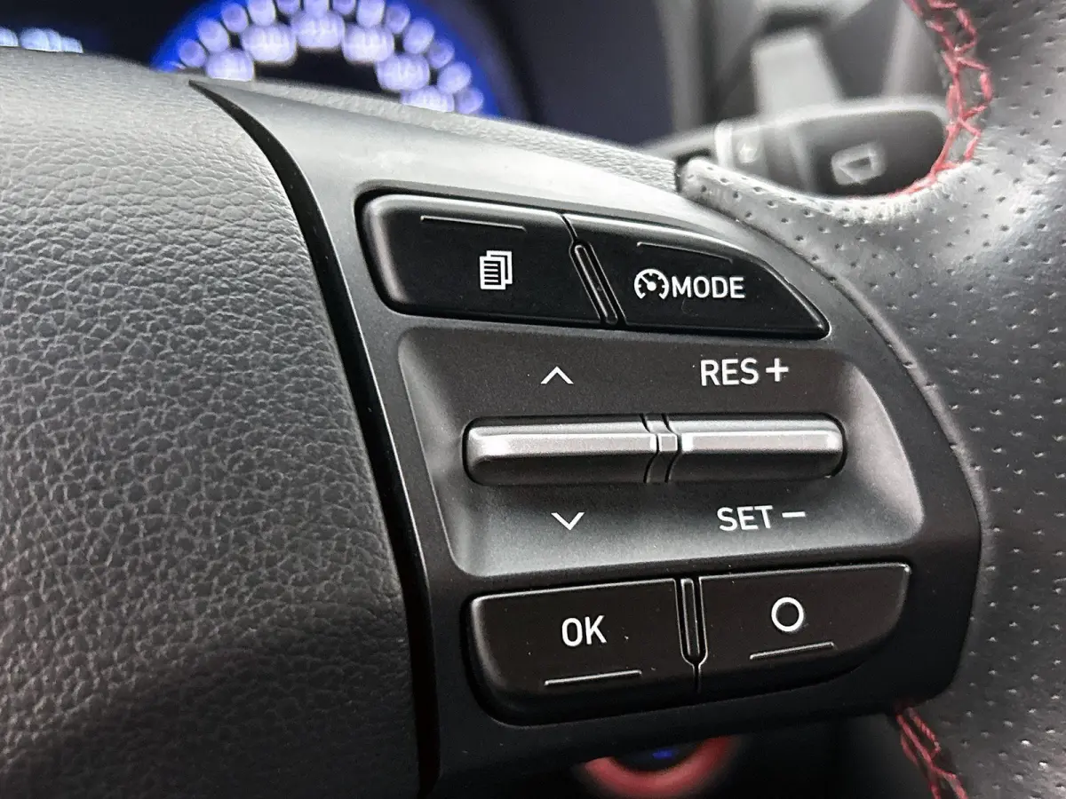 1.6 GDI HEV Premium 105 PK | Automaat | Achteruitrij Camera | Climate Control | Cruise Control | Apple Carplay | Android Auto | Lichtmetalen Velgen |
