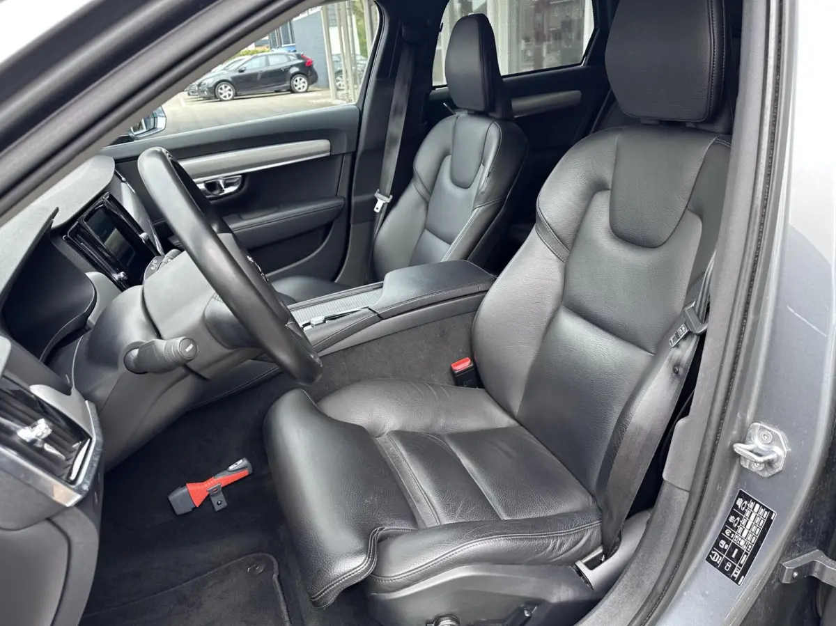 2.0 T4 Leer, Memory, Auto Pilot, ACC, Carplay, LM..