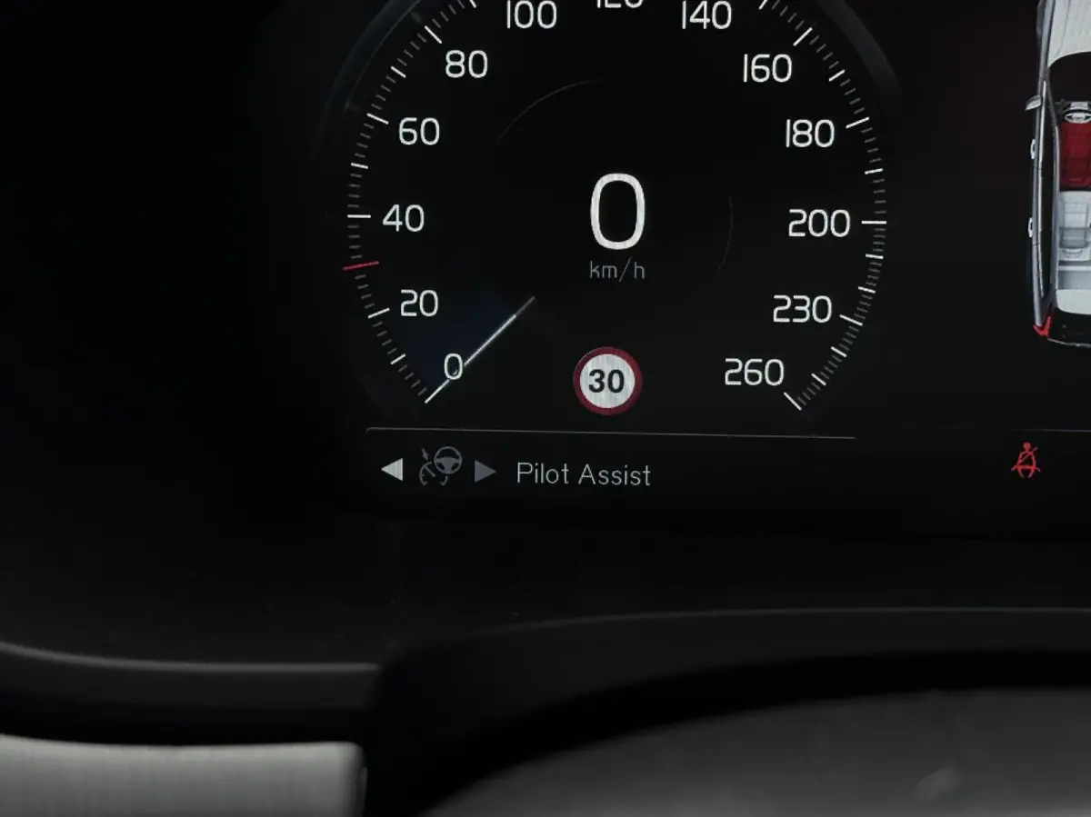 2.0 T4 Leer, Memory, Auto Pilot, ACC, Carplay, LM..