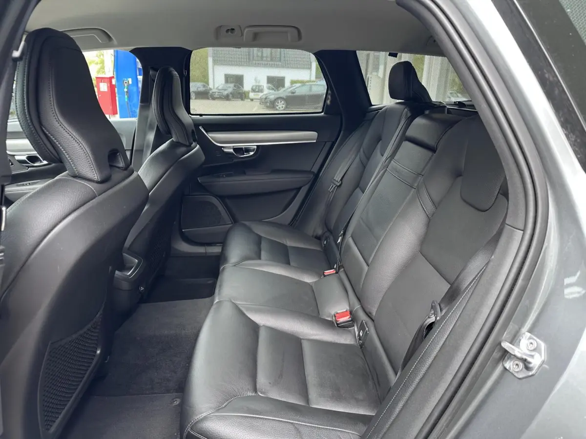 2.0 T4 Leer, Memory, Auto Pilot, ACC, Carplay, LM..