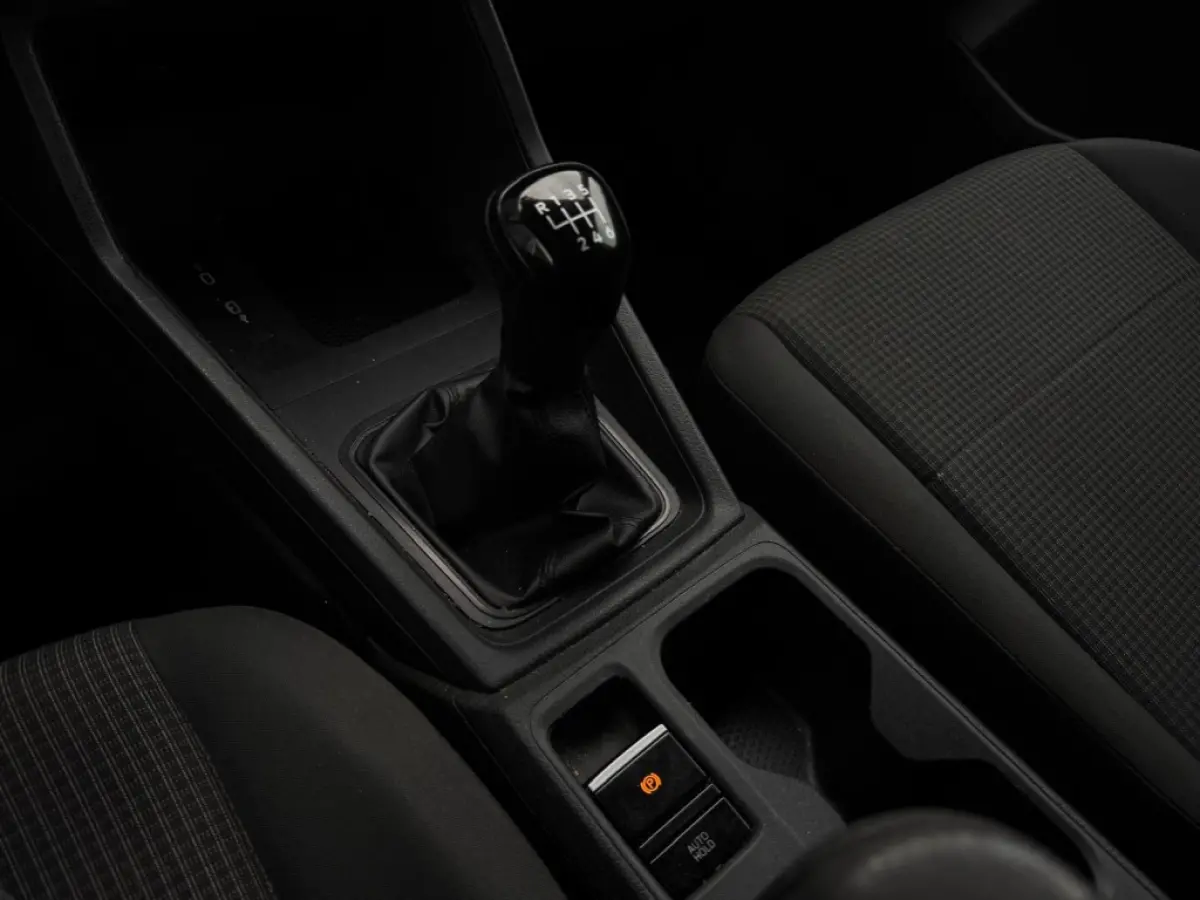 2.0 TDI Comfort NWE MODEL NAVI ORG NL APPLE CARPLAY ELEK PAKKET