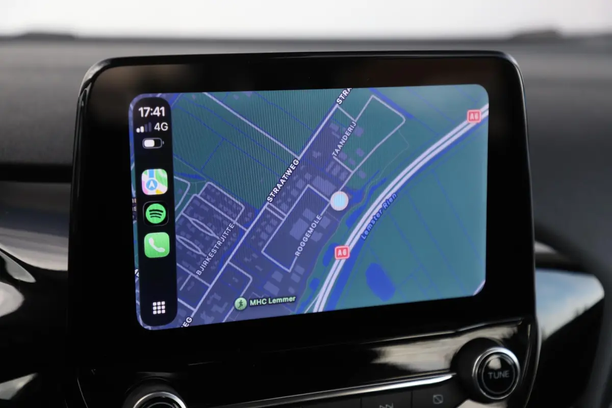1.0 EcoBoost Connected 101PK Trekhaak Navigatie Airco Cruise Control Carplay Android LED