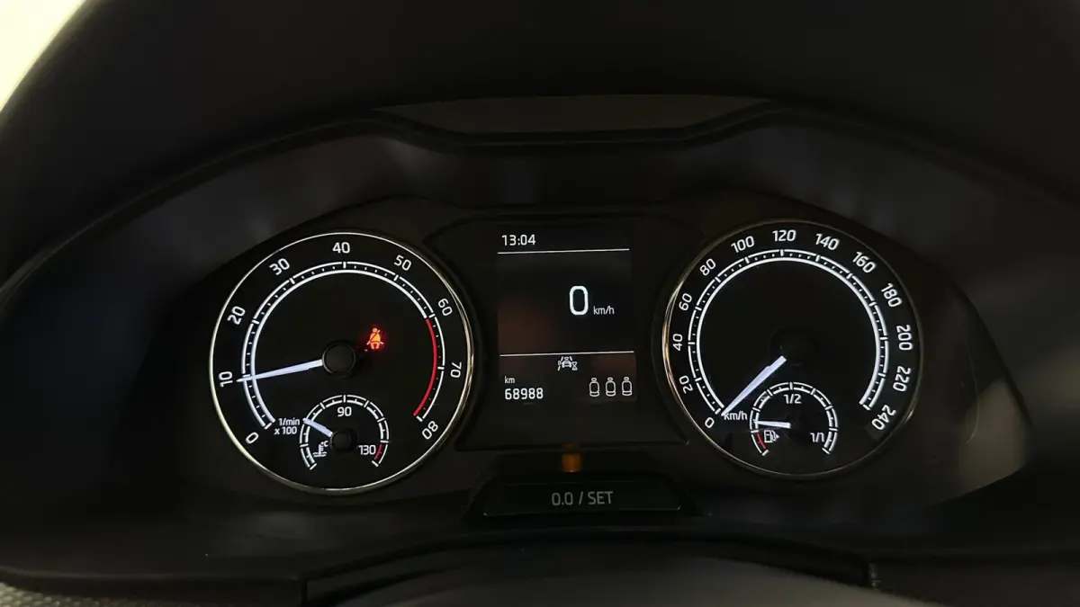 1.0 TSI Active DAB CRUISE 68000 KM.