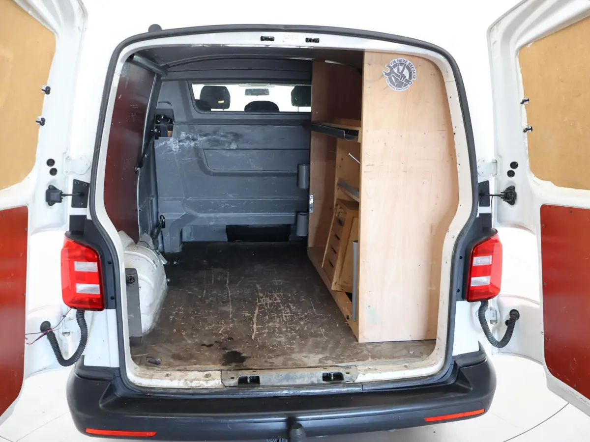 2.0 TDI L2H1 5-PERS DUBBEL CABINE EURO 6 | APPLE CARPLAY | TREKHAAK 2200 KG | CAMERA