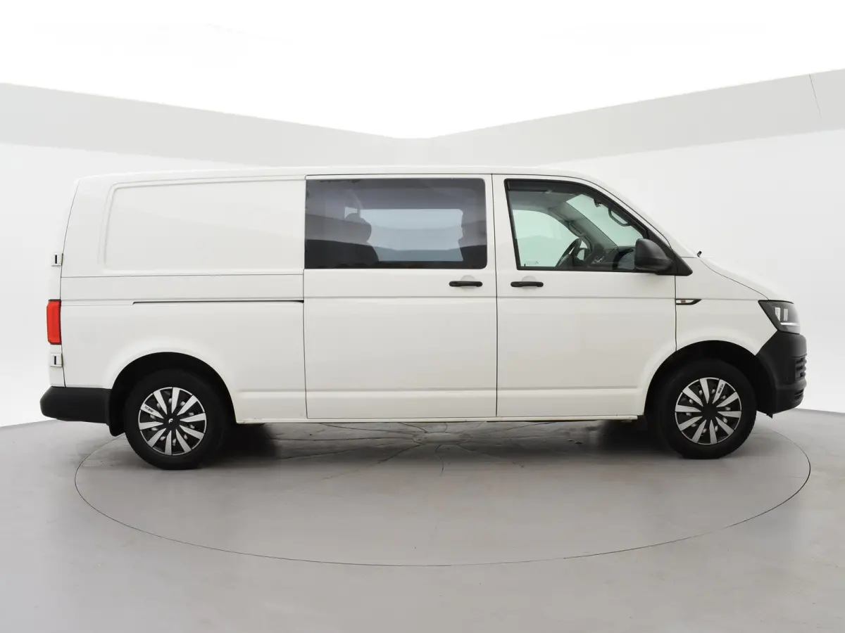 2.0 TDI L2H1 5-PERS DUBBEL CABINE EURO 6 | APPLE CARPLAY | TREKHAAK 2200 KG | CAMERA