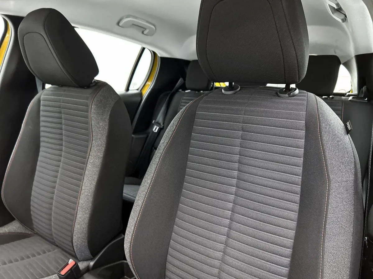 1.2 Active 75pk | 1ste Eigenaar | Apple Carplay/Android auto | Airco | Cruise Control |