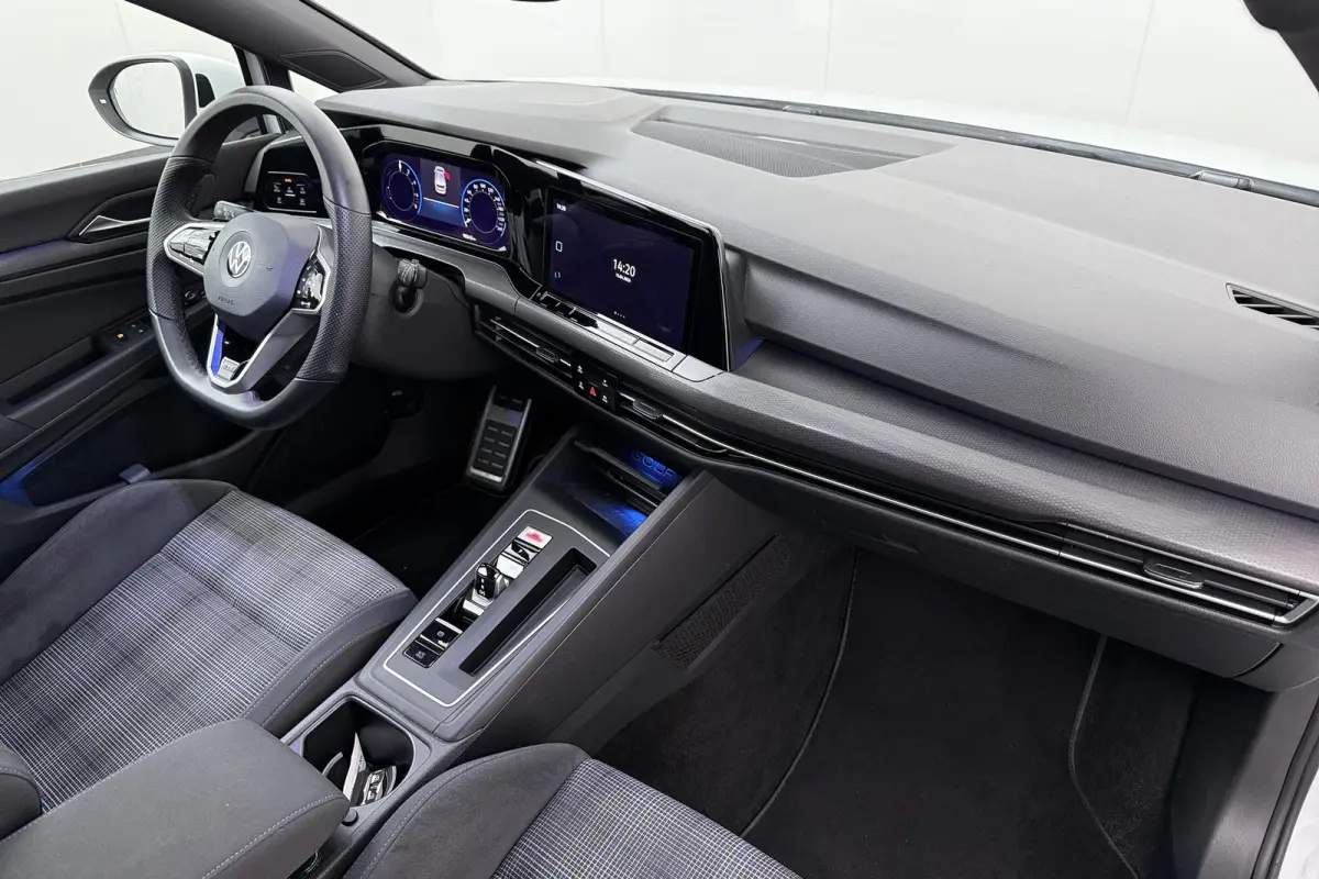 1.4 245 PK eHybrid GTE Carplay Adapt. Cruise Sfeerverlichting