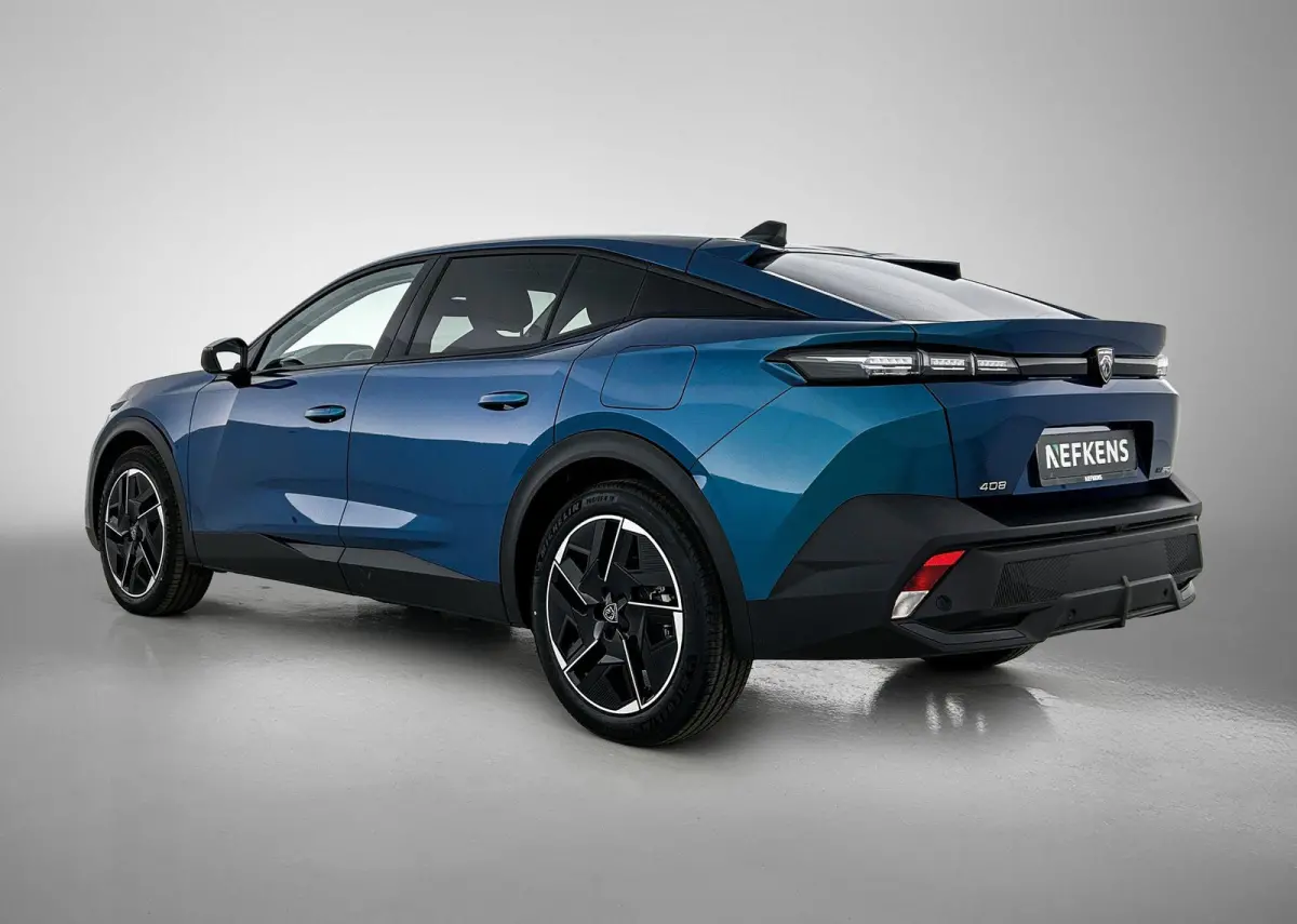 1.6 HYbrid Allure Pack 225pk Automaat | 8 JAAR GARANTIE | 360 Camera | Navigatie | Adaptieve Cruise Control | Stoelverwarming | Full-LED | Keyless Entry/Start | 19"LMV | Apple Carplay/Androi