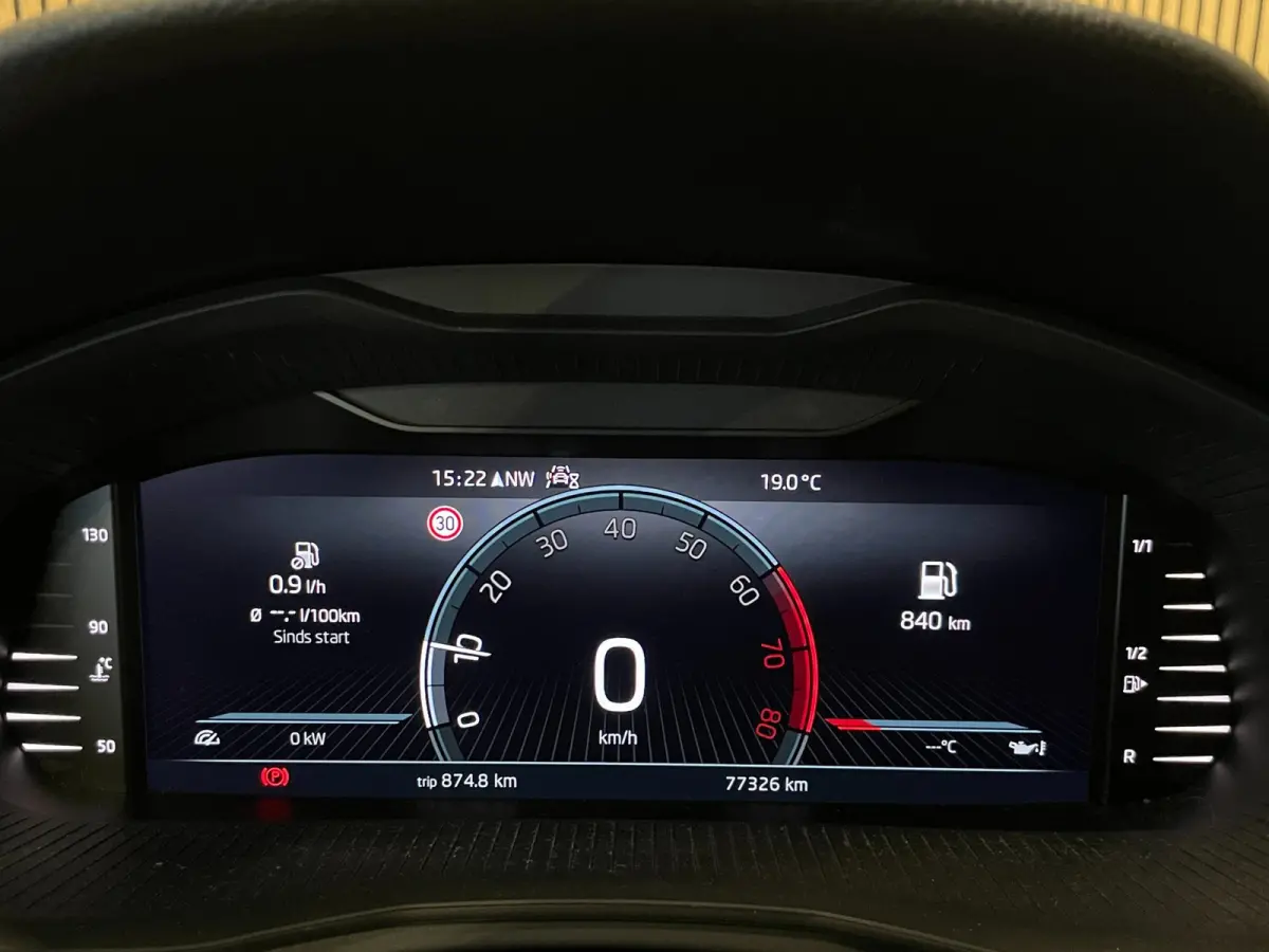 1.0 TSI Sport Business|KUIPSTOELEN|ANDROID AUTO/APPLE CARPLAY|CLIMATE+CRUISE CONTROL|PDC|LMV|NAP|NL-AUTO|1e EIGENAAR|