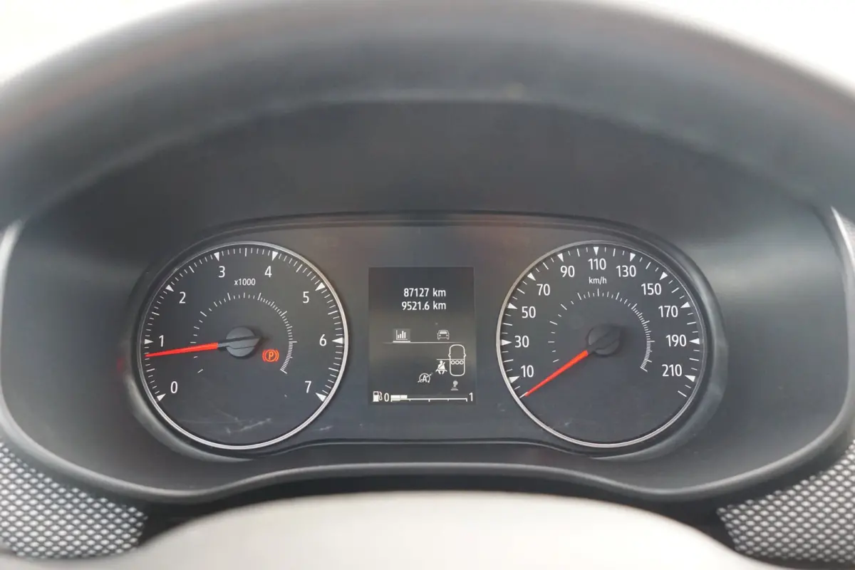 1.0 TCe Extreme 7p. | \ | Camera/Carplay/Stoelverwarming/LMV/Cruise - Ruimtewonder!