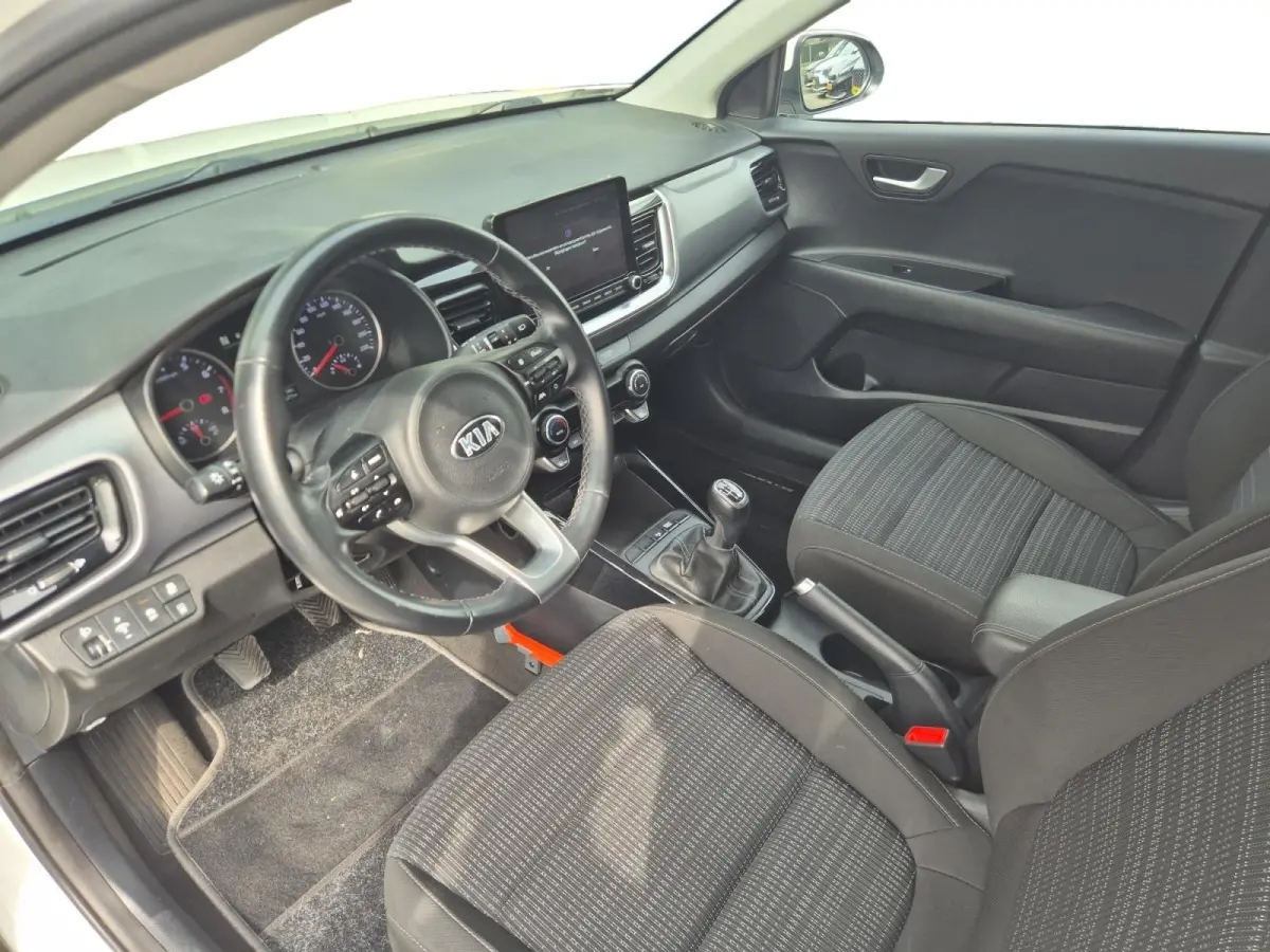 1.0 T-GDi MHEV DynamicPlusLine | Airco | Navi | Camera | LM Velgen | Privacy Glass |