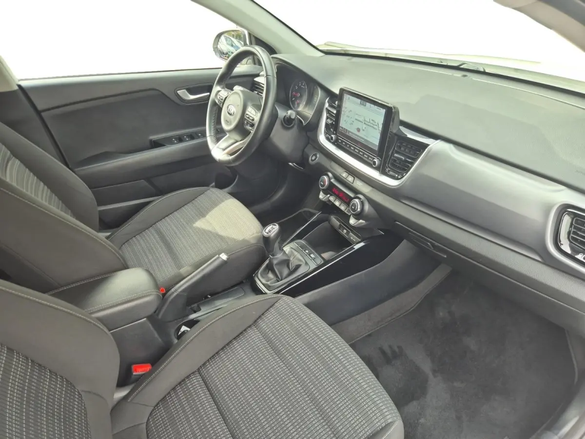 1.0 T-GDi MHEV DynamicPlusLine | Airco | Navi | Camera | LM Velgen | Privacy Glass |