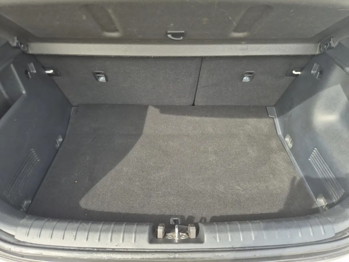 1.0 T-GDi MHEV DynamicPlusLine | Airco | Navi | Camera | LM Velgen | Privacy Glass |