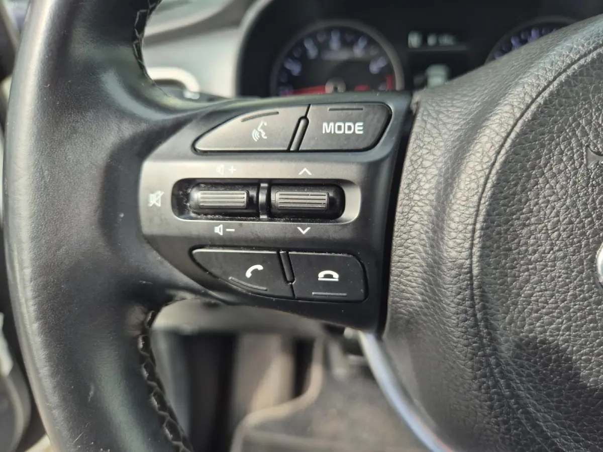1.0 T-GDi MHEV DynamicPlusLine | Airco | Navi | Camera | LM Velgen | Privacy Glass |