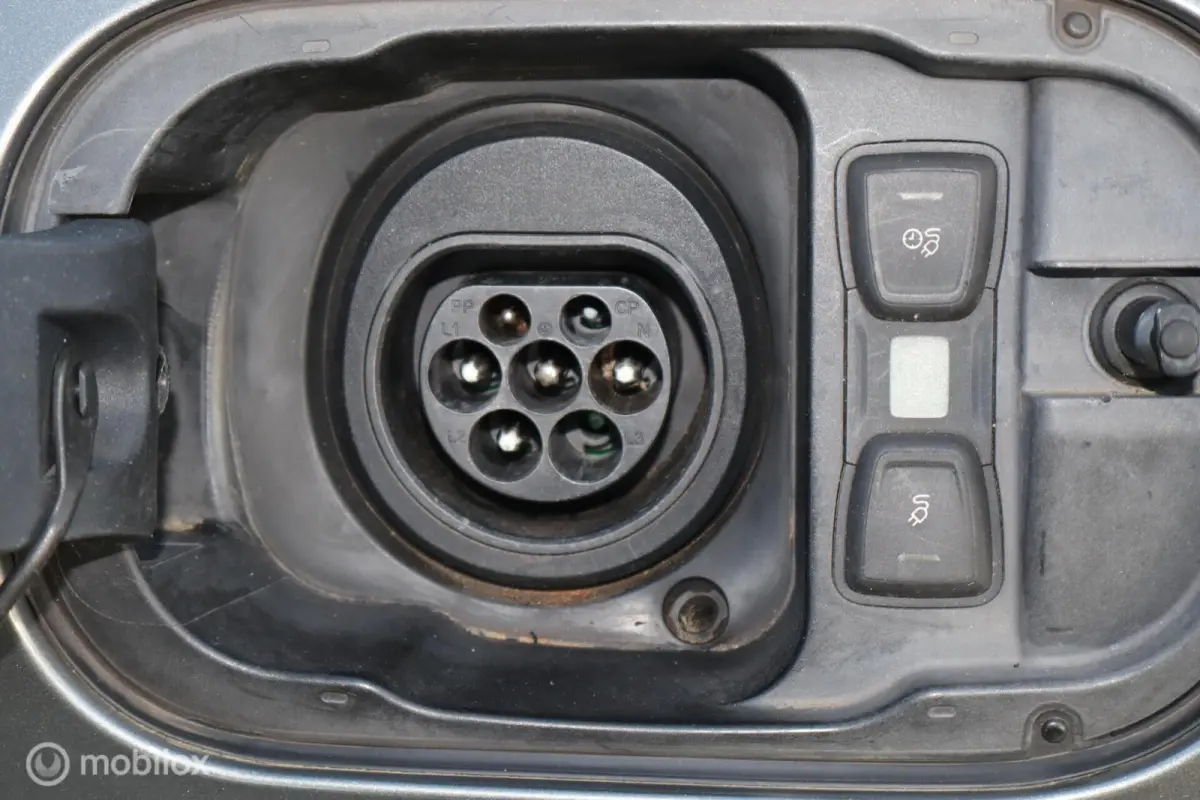 3.0 TDI e-tron quattro Sport