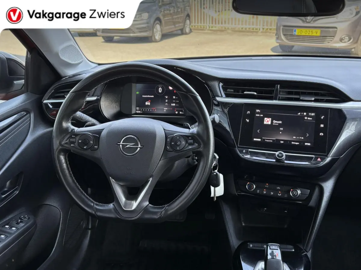 1.2 Elegance Automaat Apple Carplay