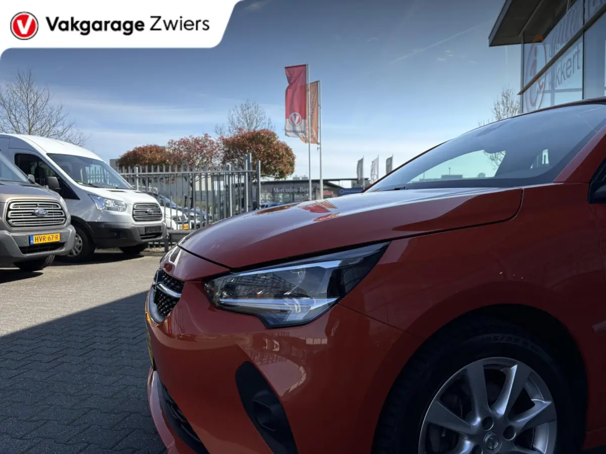 1.2 Elegance Automaat Apple Carplay
