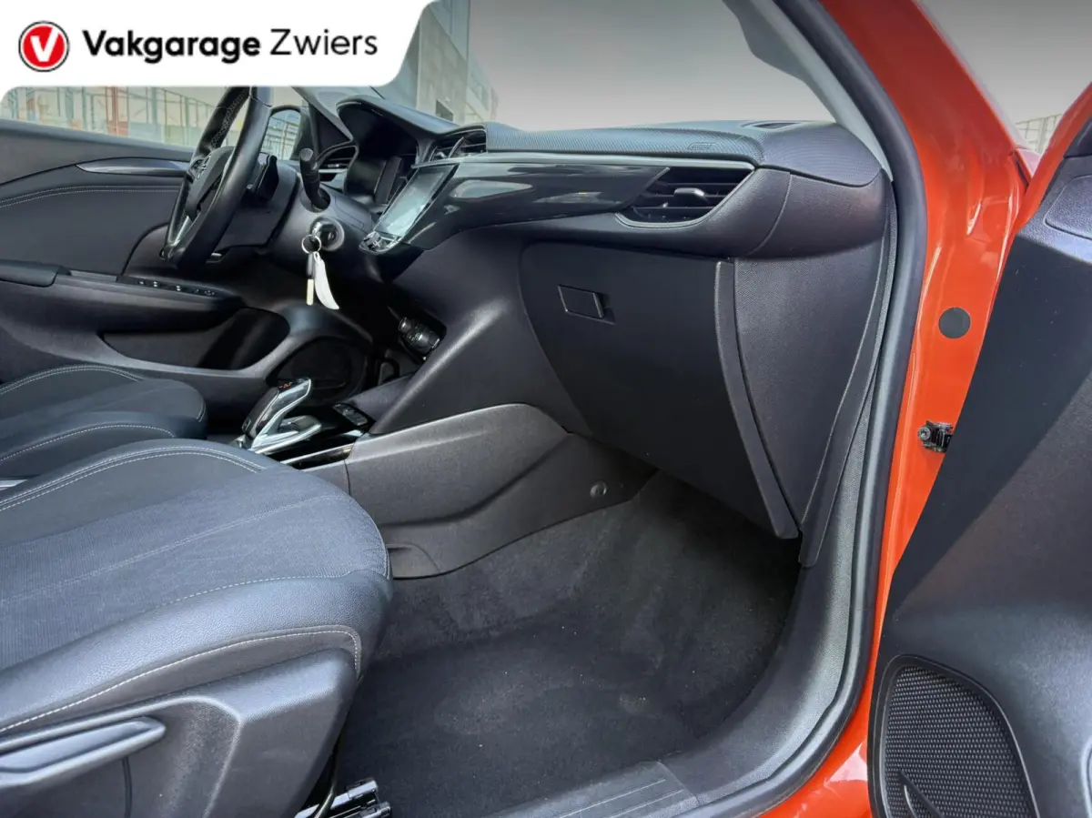 1.2 Elegance Automaat Apple Carplay