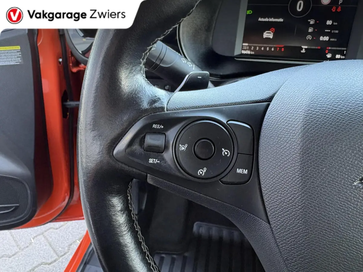 1.2 Elegance Automaat Apple Carplay