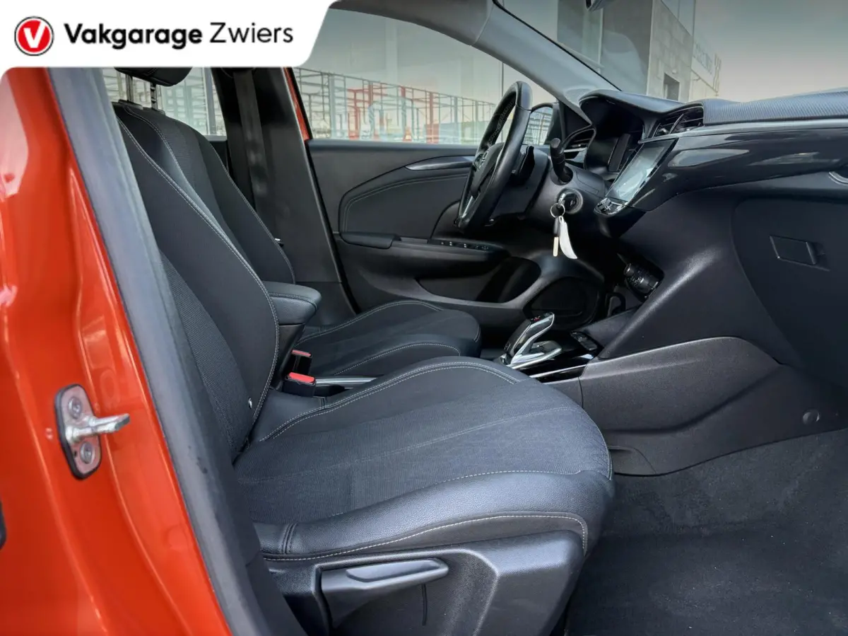 1.2 Elegance Automaat Apple Carplay