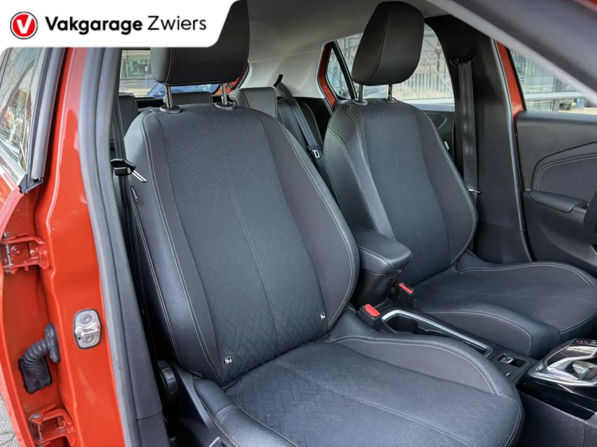 1.2 Elegance Automaat Apple Carplay