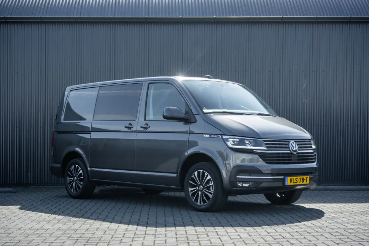 T6.1 2.0 TDI BULLI | L1H1 | 150PK | LED | Automaat | Camera | Carplay | PDC | Trekhaak