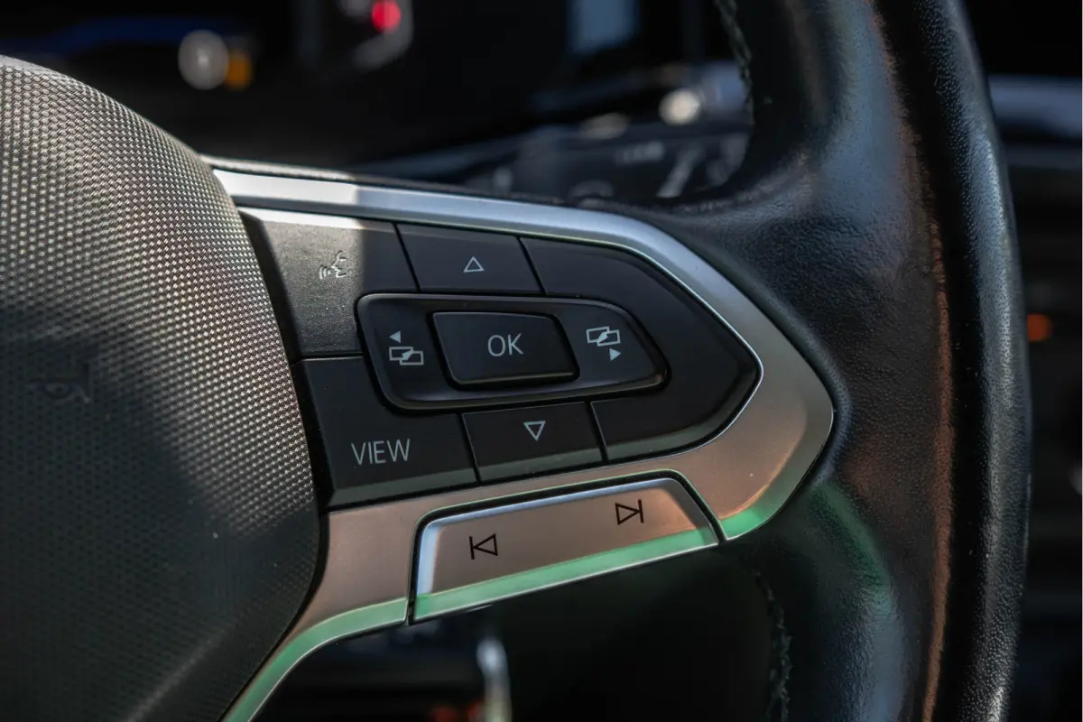 T6.1 2.0 TDI BULLI | L1H1 | 150PK | LED | Automaat | Camera | Carplay | PDC | Trekhaak
