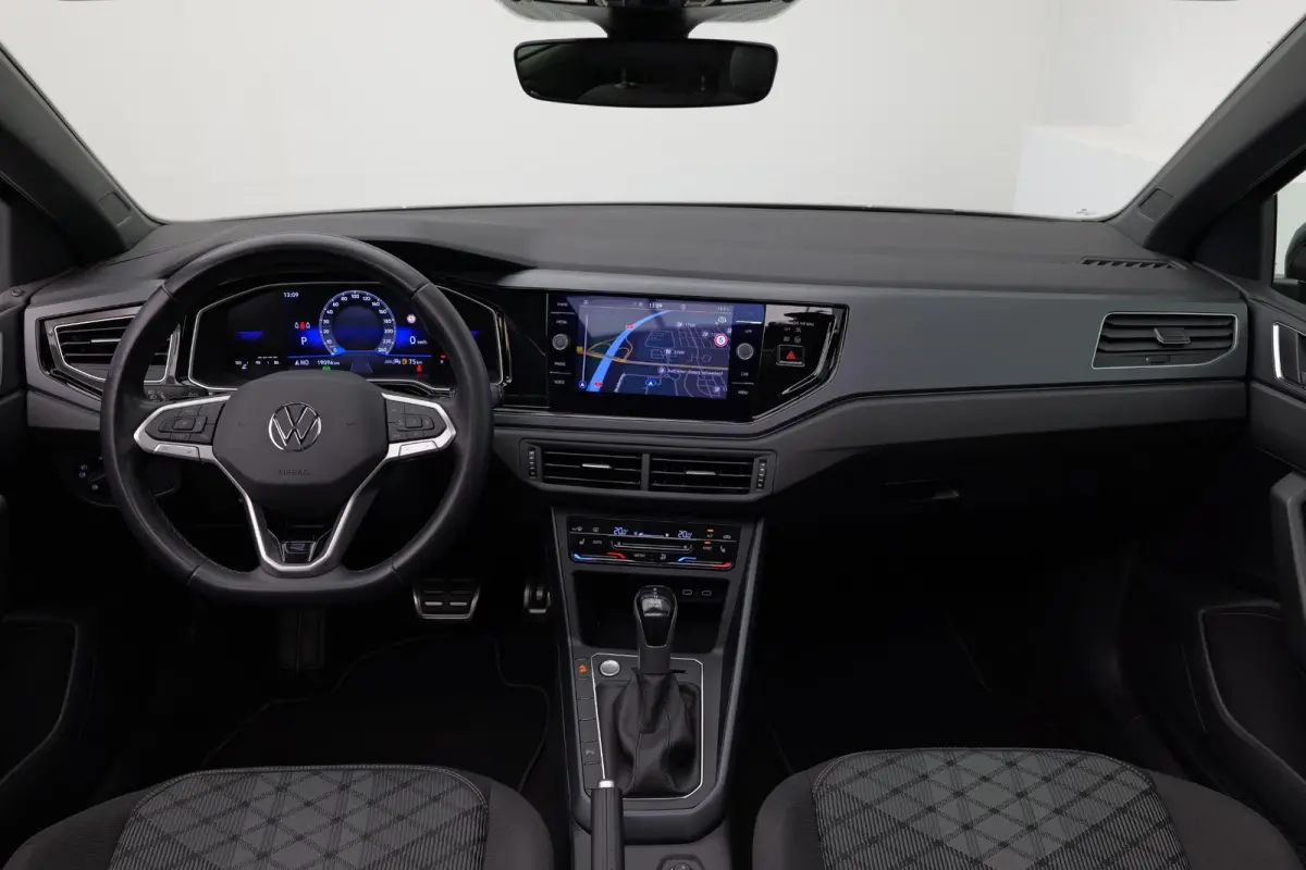 1.0 TSI R-Line Edition |Pano|3xR-Line|Keyless|